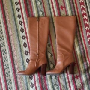 Kenneth Cole Boots in Cognac